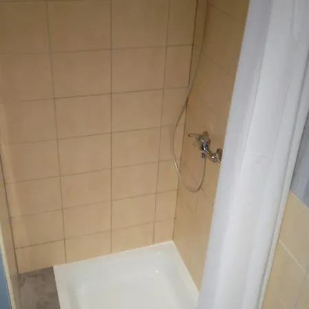 Apartman Kawalerki Z Kuchnia - Self Check In - With Kitchen