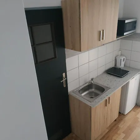 Apartman Kawalerki Z Kuchnia - Self Check In - With Kitchen