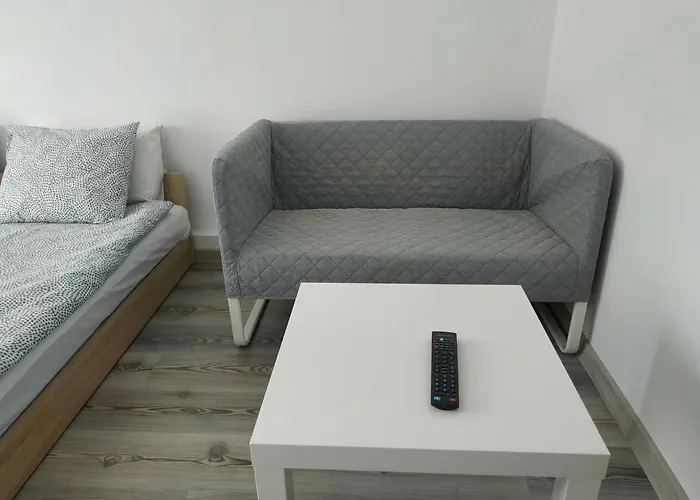 Апартаменты Kawalerki Z Kuchnia - Self Check In - With Kitchen *